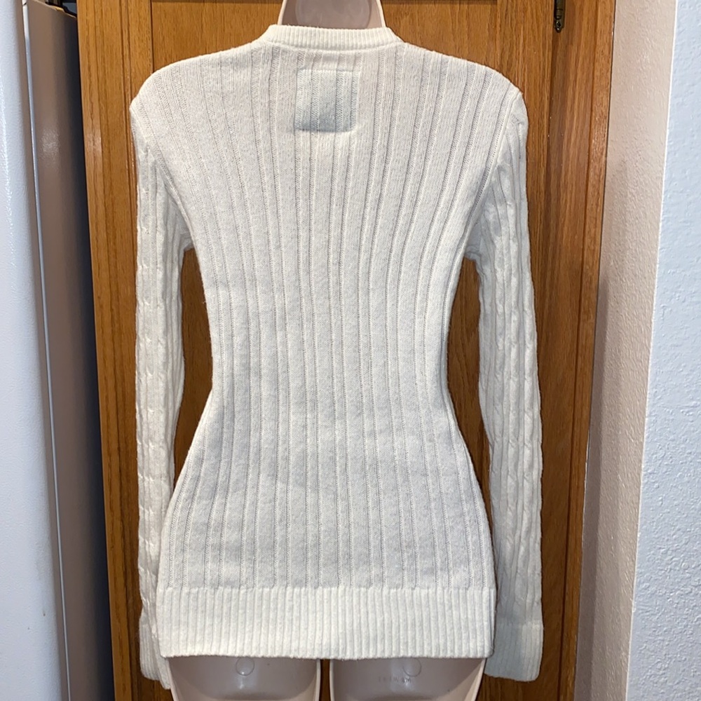Abercrombie Kids Cream Cable Knit V Neck Button Front Sweater Cardigan Size XL - Picture 4 of 9